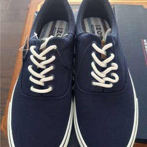 IZOD Men's Dark Blue Canvas Sneakers